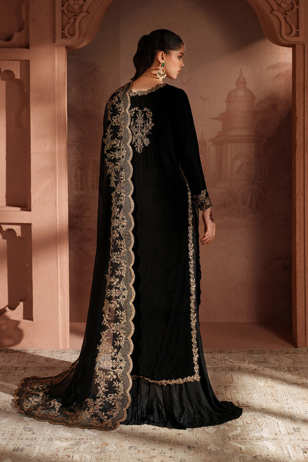 Iznik – Velvet Collection