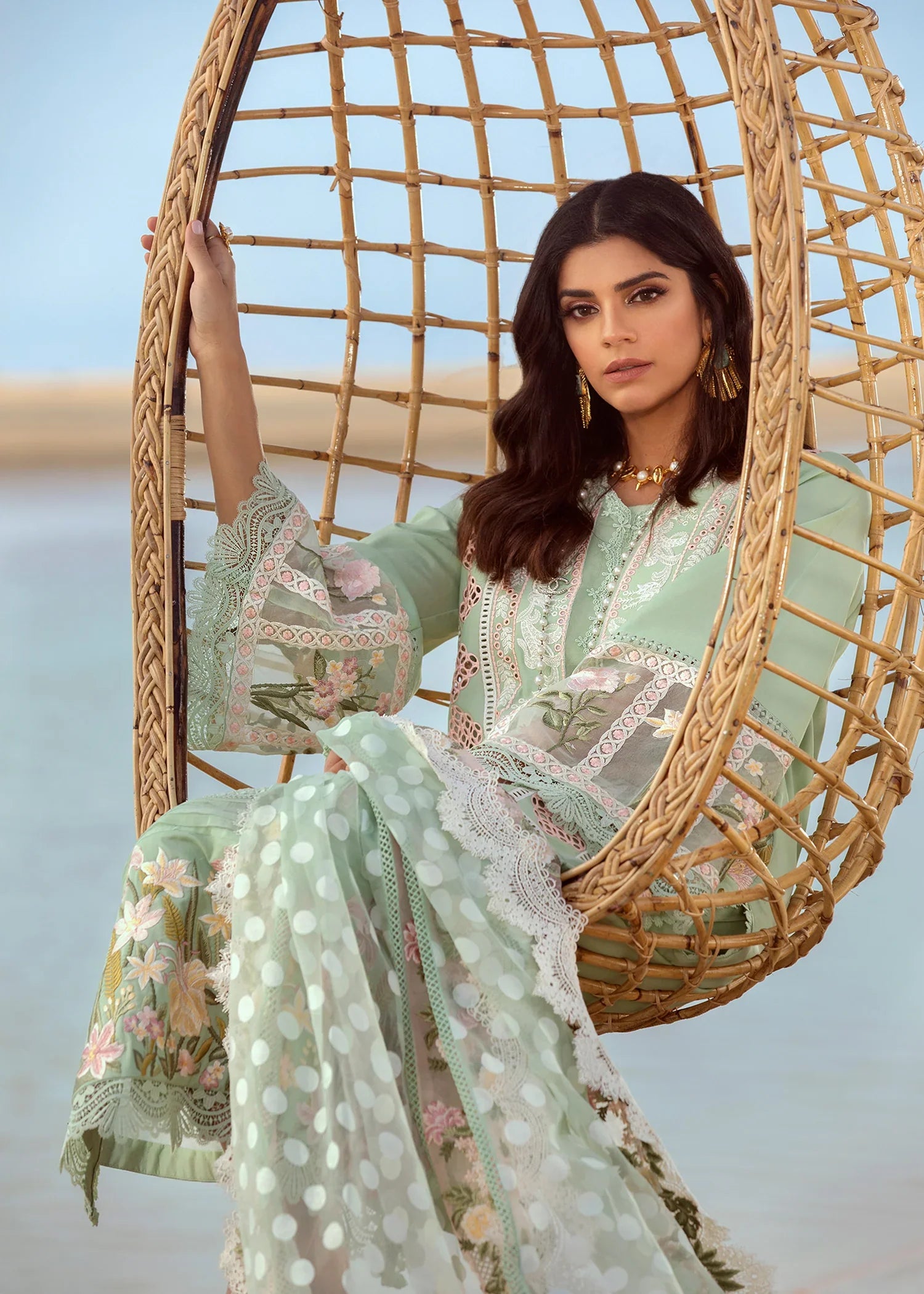 Crimson Embroidered Cotton Lawn 3Pc Suit Serendipity