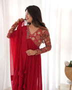 Pink Colour Georgette Gown Set