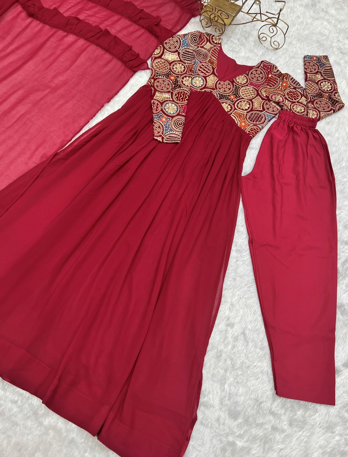 Pink Colour Georgette Gown Set