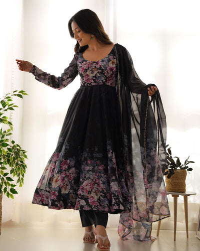 Elegant Fox Georgette Set