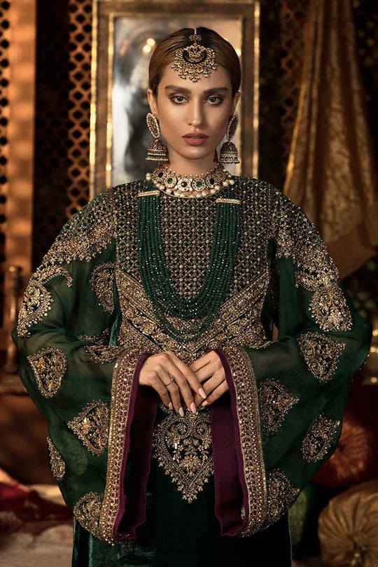3 Piece Stitched Valvet Drees